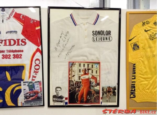 323 Expo Cycles Bédoin Ventoux