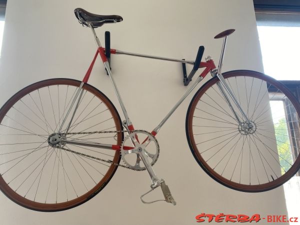 324/C - 1.Kérékpar muzeum