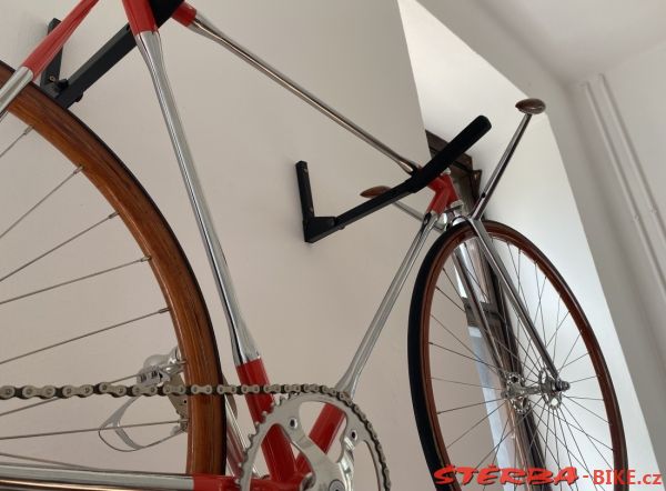 324/C - 1.Kérékpar muzeum