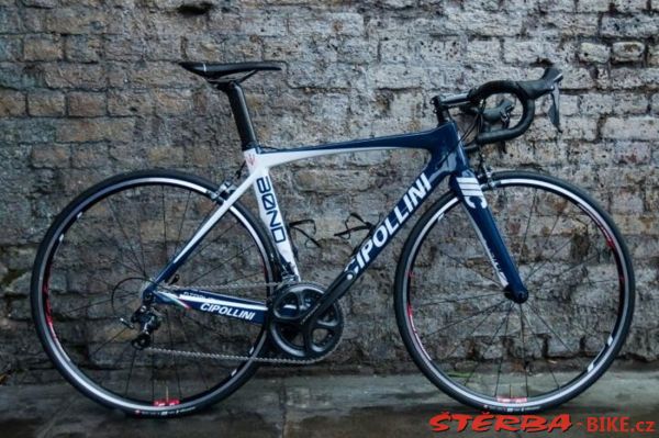 327/B - Maserati museum, Modena