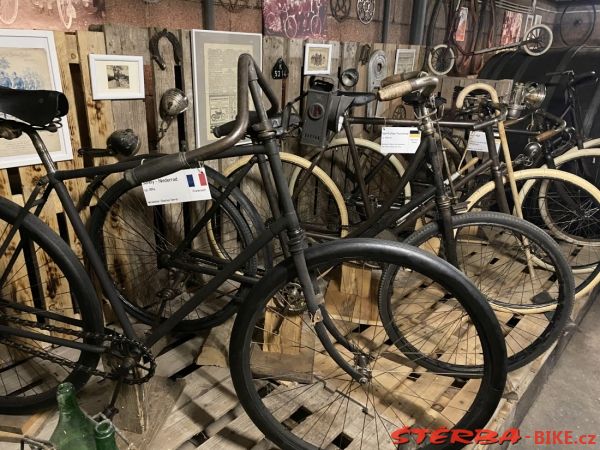 326 - Fahrradmuseum Illmitz