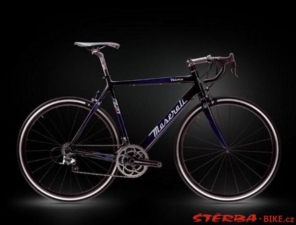 327/B - Maserati museum, Modena