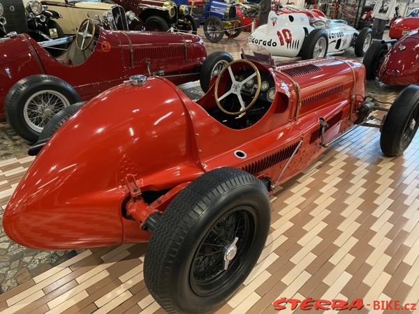 327/A - Maserati museum, Modena