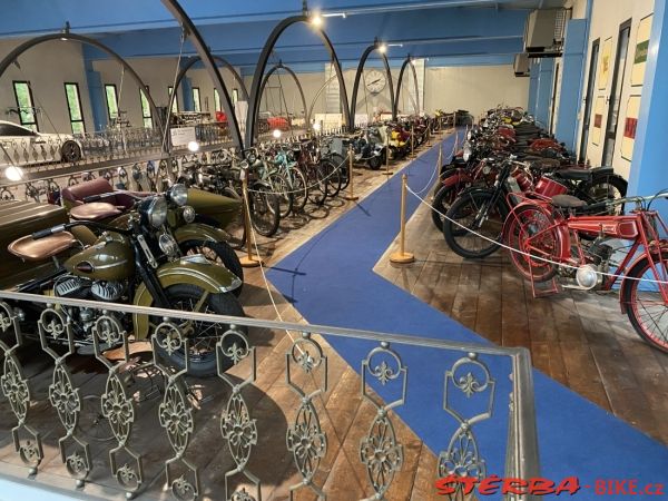 327/A - Maserati museum, Modena