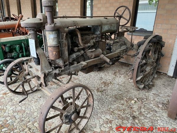 327/A - Maserati museum, Modena