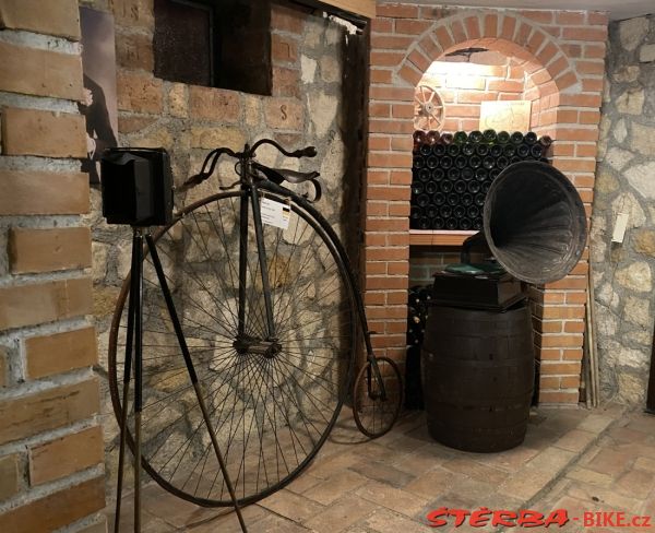 326 - Fahrradmuseum Illmitz