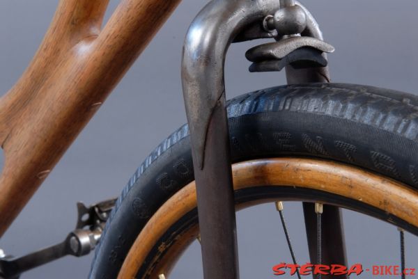 Lady's bicycle with wooden frame, unknown factory, c.1910