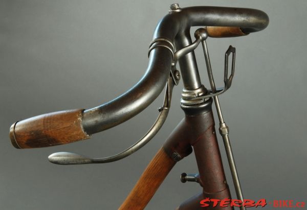 Lady's bicycle with wooden frame, unknown factory, c.1910