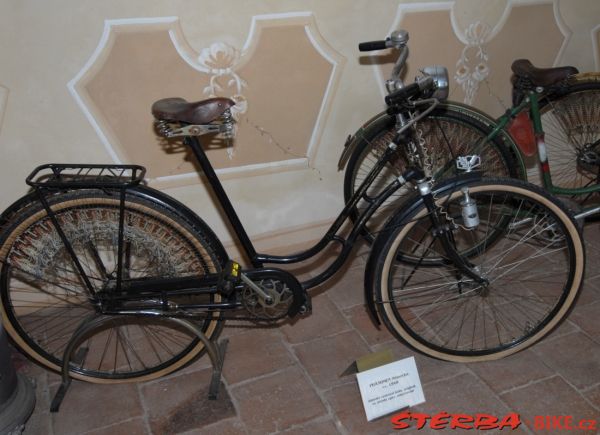 50 - The exposition of antik bicycles – Luhov, Czech Republic