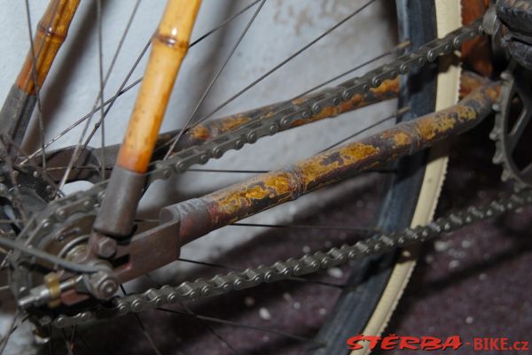 Králův Dvůr 2011- wood bicycles