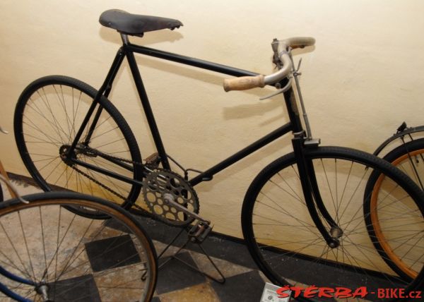 50 - The exposition of antik bicycles – Luhov, Czech Republic