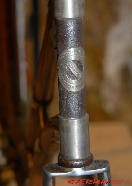 Králův Dvůr 2011- dřevěná kola