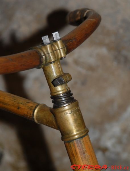 Králův Dvůr 2011- dřevěná kola