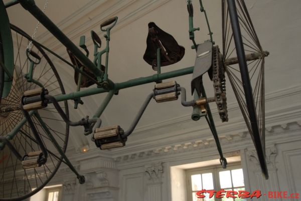 Beaune - bicycles