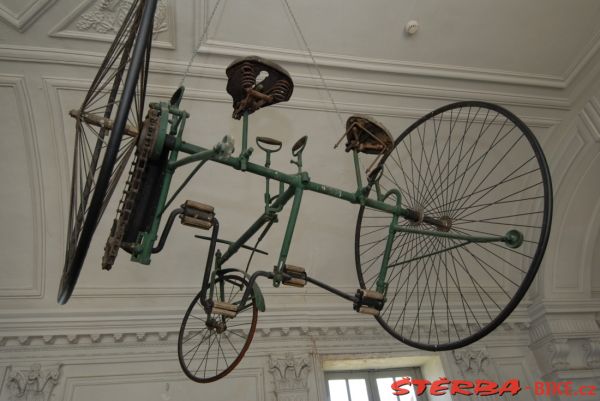 Beaune - bicycles