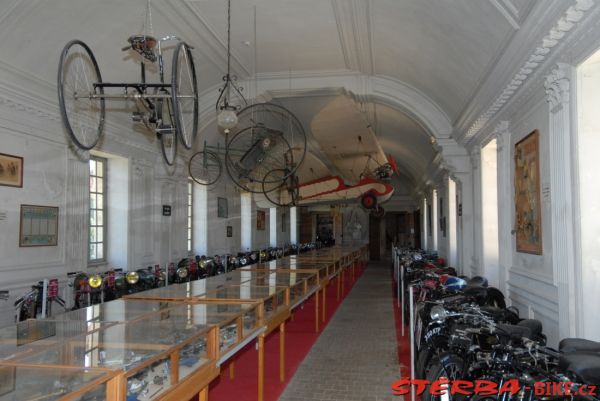 Beaune - bicycles